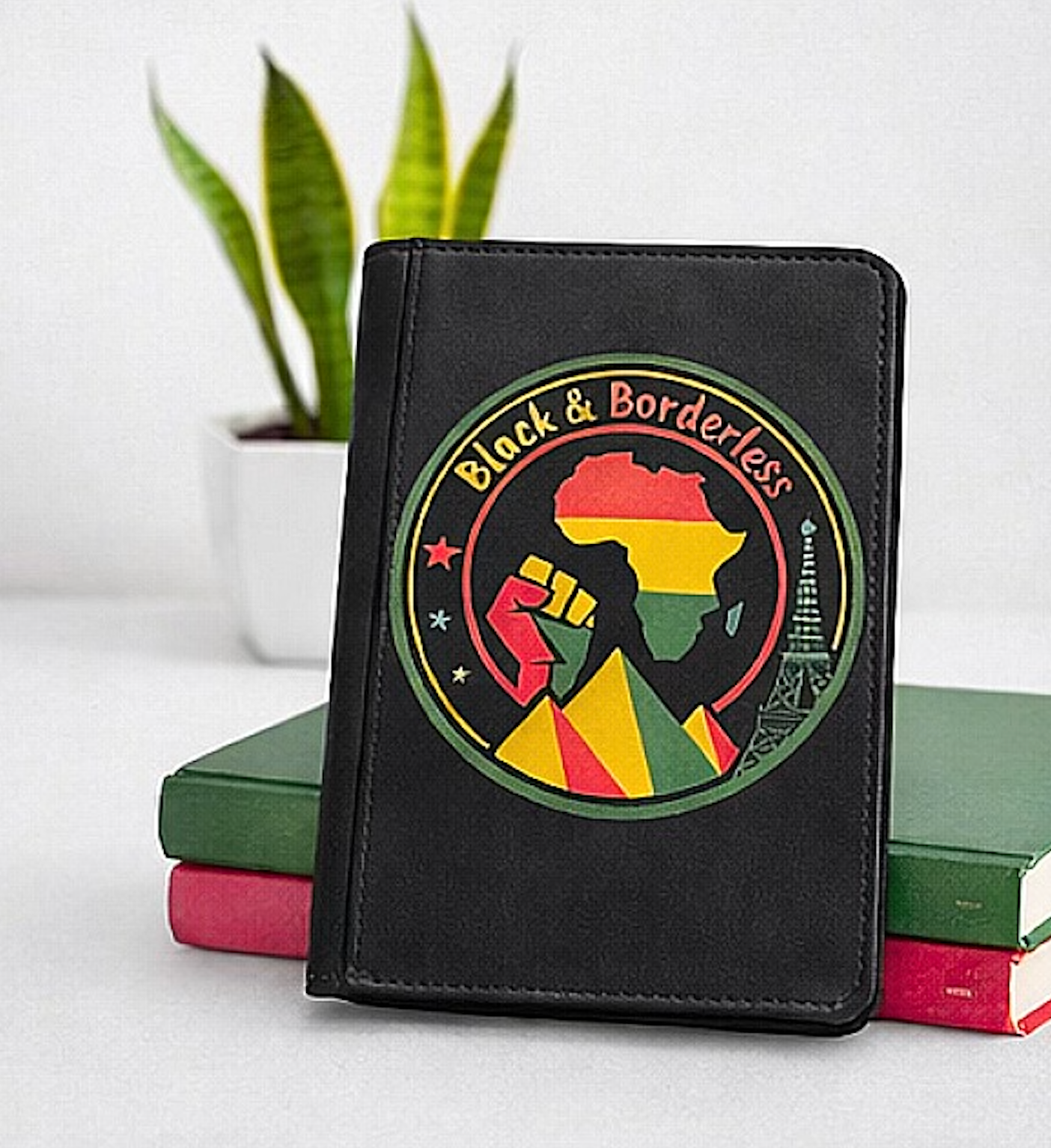 Black & Borderless Passport Cover